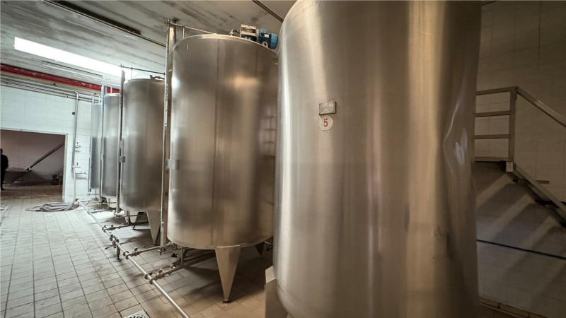 SALA SCIROPPI USATA ANCORA INSTALLATA-4